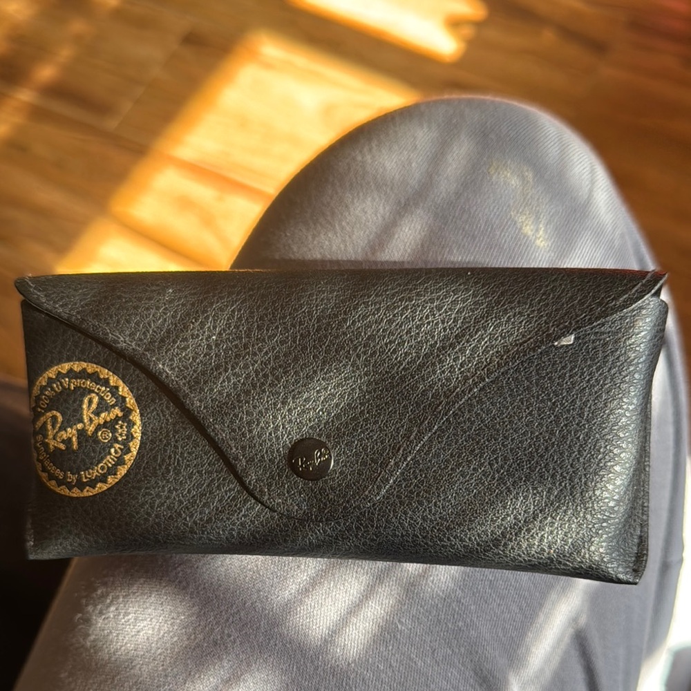 Gold Ray Ban Sunglasses